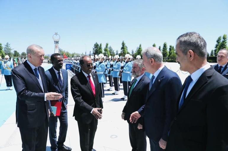 Türkiyede üniversite eğitimi gören Somalili, ülkesinde bakan danışmanı oldu