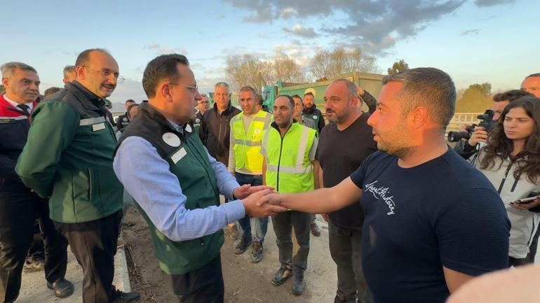 Tarım ve Orman Bakan Yardımcıs Gizligider, Aydında taşkın alanlarını inceledi