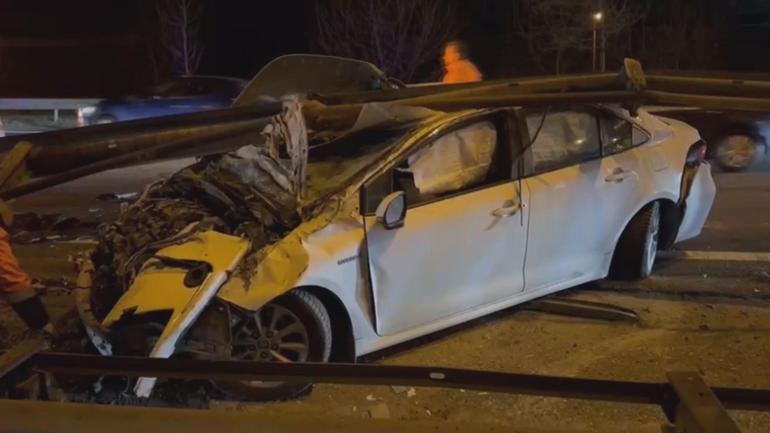 Ataşehirde makas attığı iddia edilen sürücü kazaya neden oldu: 2 yaralı