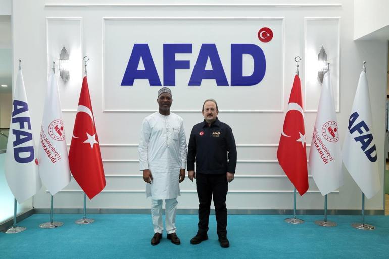 AFAD Başkanı Pehlivan, Gana İçişleri Bakanı Muntaka ile görüştü