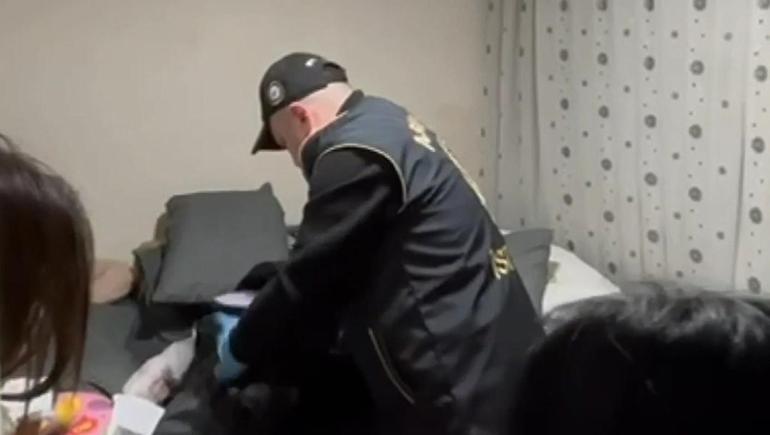 İstanbul merkezli 3 ilde Sahte oturum belgesi düzenleyen şüphelilere operasyon; 9 gözaltı