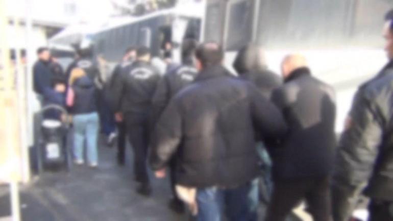 İstanbul merkezli 11 ilde FETÖ/PDY operasyonunda şüpheliler adliyeye sevk edildi