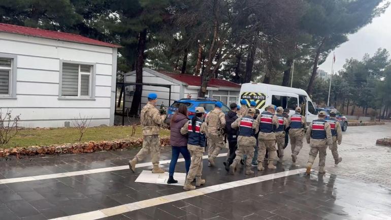 Jandarmadan 12 il merkezli dolandırıcılık ve yasa dışı bahis operasyonu; 60 tutuklama