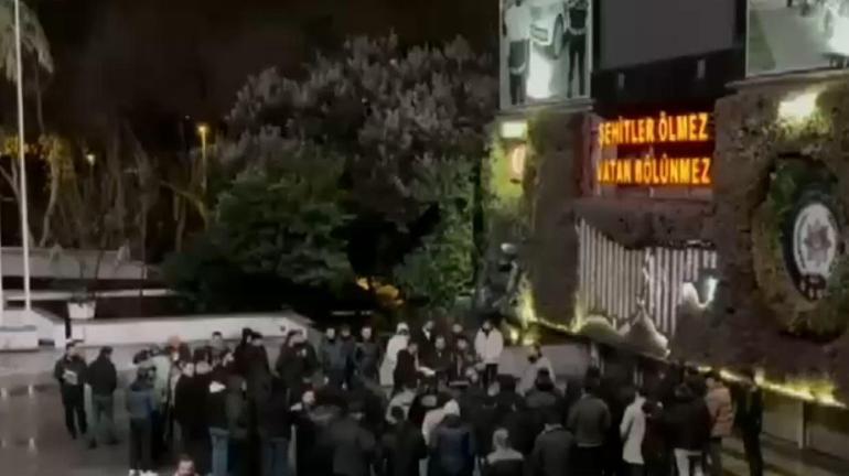 Bakırköyde uyuşturucu satıcılarına operasyon; 19 gözaltı