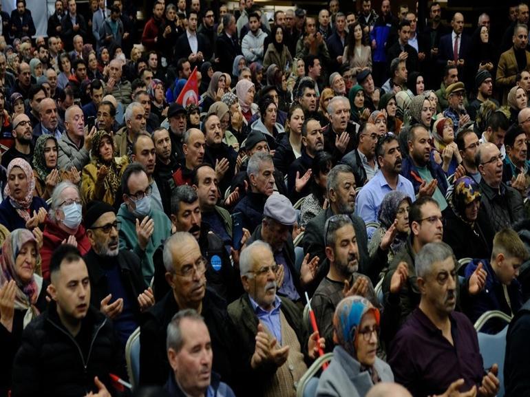 Bakan Kurum: Özgür Bey bize laf söyleyeceğine, şapkasını önüne alacak, bir düşünecek