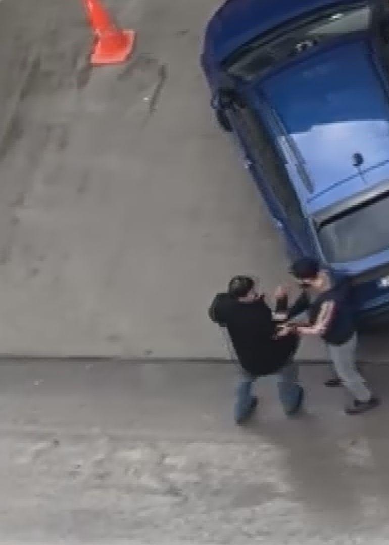 Avcılarda bıçaklı kavga: 1 ağır yaralı