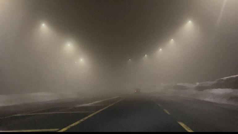 Develi-Erciyes yolunda sis sürücülere zor anlar yaşattı