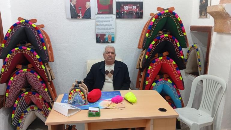 Beypazarının son semercisi geçimini maket semer yaparak sağlıyor