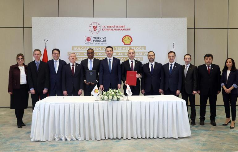 Bakan Bayraktar: Bulgaristanın münhasır ekonomik bölgesinde 5 yıllık lisansa sahip olacağız