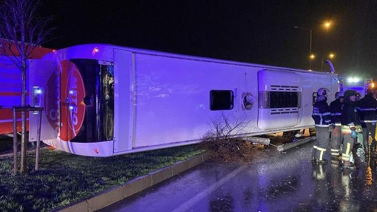 Samsun’da yolcu otobüsü devrildi: 6 yaralı