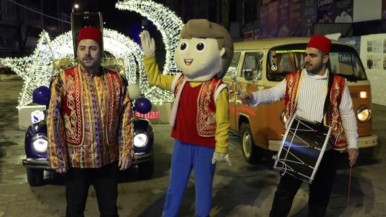 Esenlerde vosvoslu sahur geleneği devam ediyor