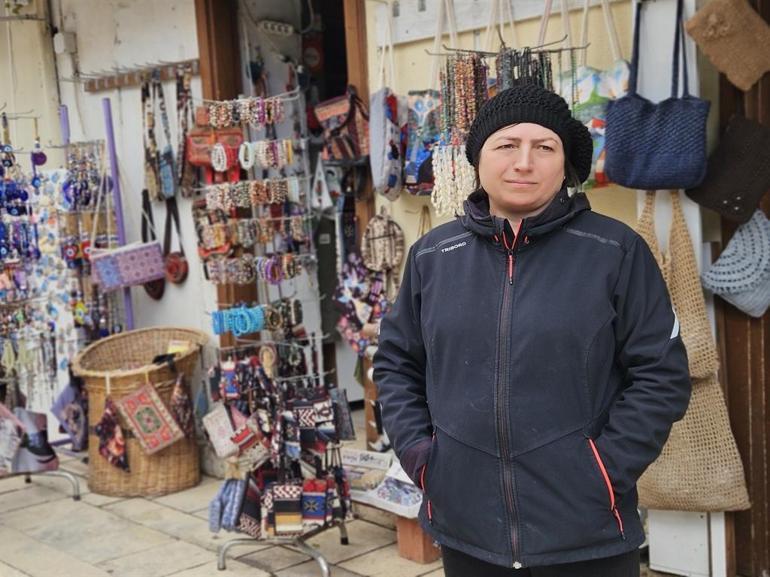 Antalyanın tarihi ve turistik merkezi Kaleiçinde tente krizi