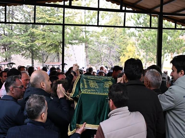 1,5 yaşındaki Mahmut Fatih’in bebek arabasına çarpan motosikletin sürücüsü ehliyetsiz çıktı