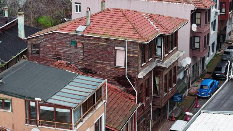 Şair Orhan Velinin doğup büyüdüğü köşk satışa çıktı: Restore edilmesini istiyoruz