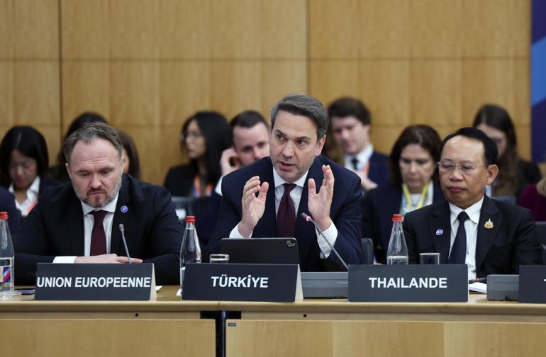 Bakan Bayraktar: Daha güçlü bir enerji geleceği inşa etmek için çalışmaya devam edeceğiz