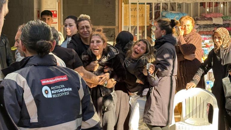 Yakınlarına mesaj attı, evinde bir kadınla ölü bulundu