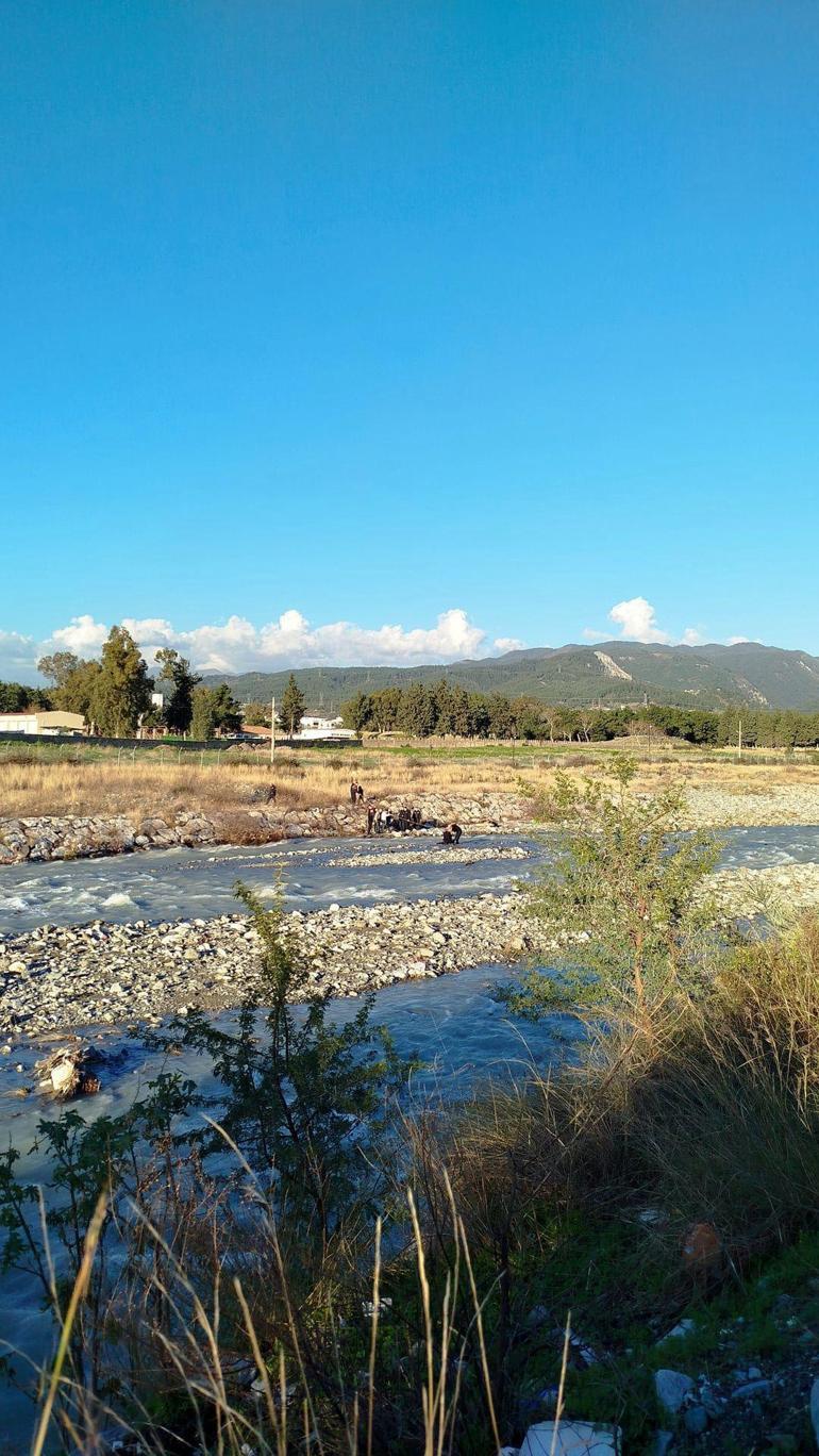 Köprüden çaya düşen çocuk öldü