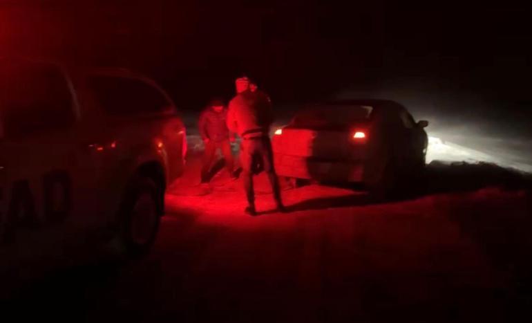 Ardahan’da tipide mahsur kalan vatandaşları AFAD kurtardı
