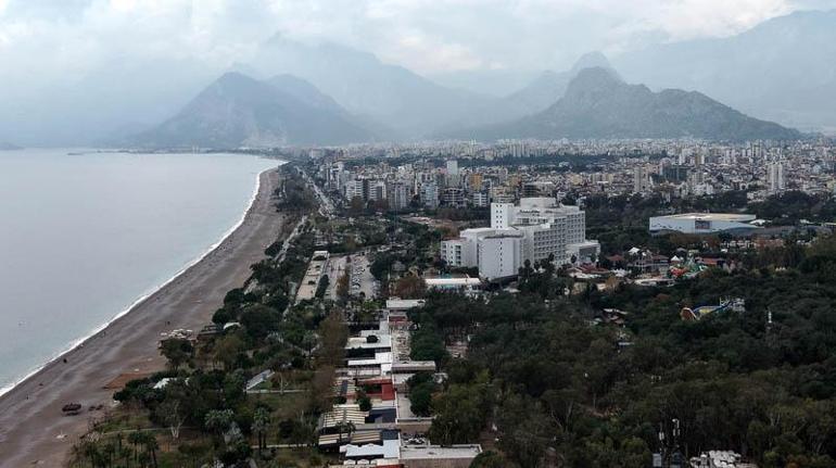 Milyar dolarlık arazi davasında yeni gelişme; 5 yıldızlı 3 otelin tapularının iptali için dava