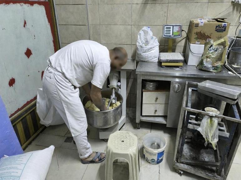 Çalışanın, ayaklarıyla hamur çiğnediği imalathane mühürlendi