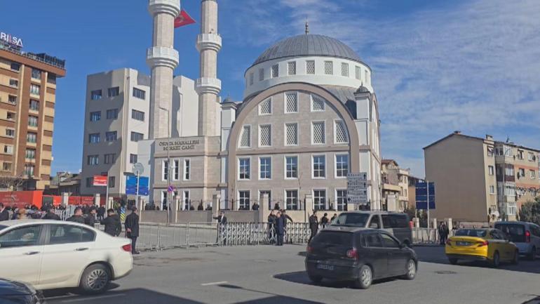 Cumhurbaşkanı Erdoğan cuma namazını Ataşehir’de kıldı