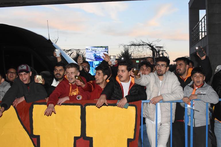 Galatasaray kafilesi, Konyada