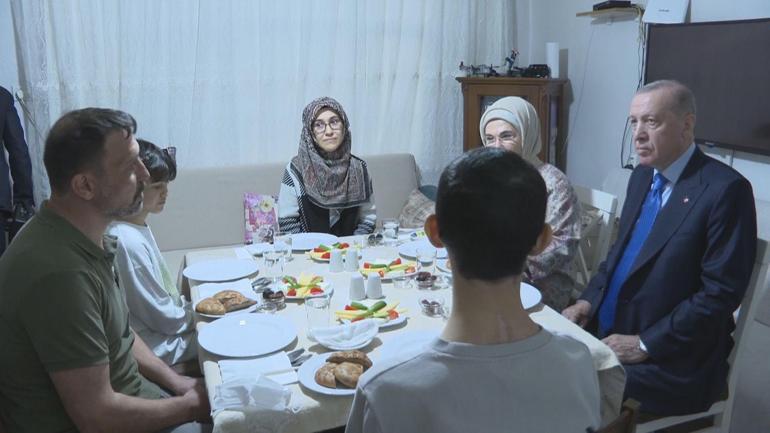 Cumhurbaşkanı Erdoğan, Kayacık ailesi ile iftar yaptı