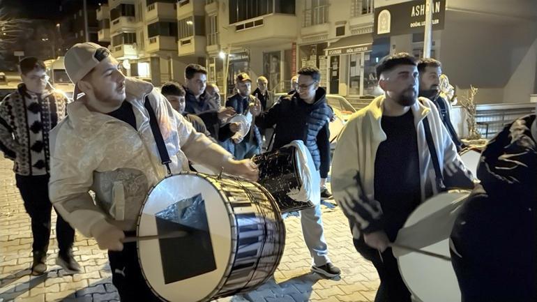 Tekirdağlılar bando takımı ile sahura kalktı