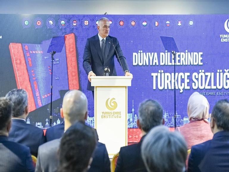 Bakan Ersoy, Dünya Dillerinde Türkçe Sözlüğünü kamuoyuna tanıttı