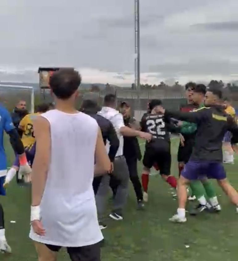 Amatör maçta kavga: 1 yaralı