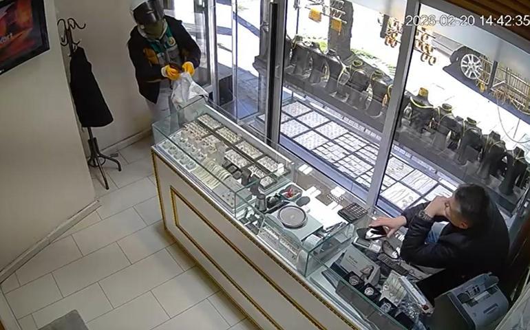 Kuyumcuya silahlı soygun girişiminde bulunan şüpheli yakalandı