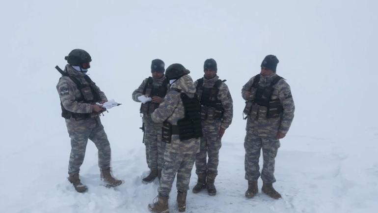 Hayırseverin ördüğü 195 boyunluk, Mehmetçike teslim edildi