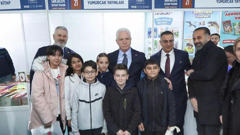 Vali Gül: Hedefimiz okullardaki kitap sayısını 10 milyona çıkartmak
