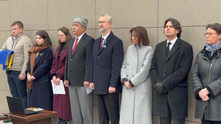 Savaşta ölen Ukraynalı askerler anıldı