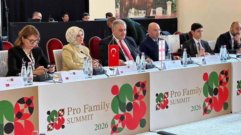 Bakan Göktaş, Macaristan’da düzenlenen ‘Aile Odaklı Zirve’de konuştu