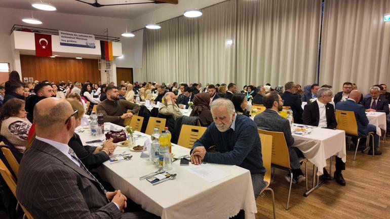 Komisyon Başkanı Varank, Almanya’da Türklerle buluştu: Sizler hiçbir zaman sayın Cumhurbaşkanımızı yalnız bırakmadınız