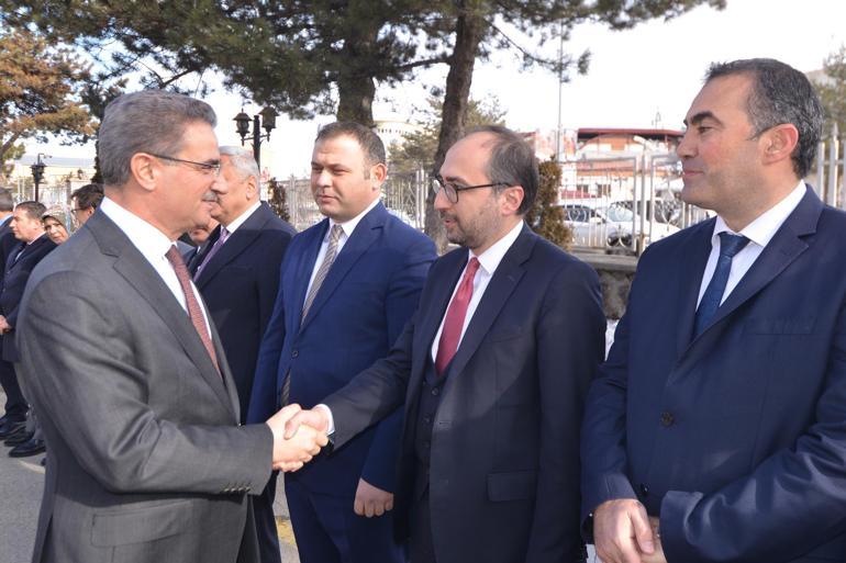 Erzurum Valisi Baruş, görevine başladı