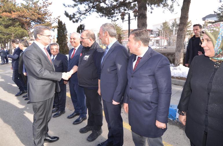 Erzurum Valisi Baruş, görevine başladı