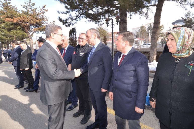 Erzurum Valisi Baruş, görevine başladı