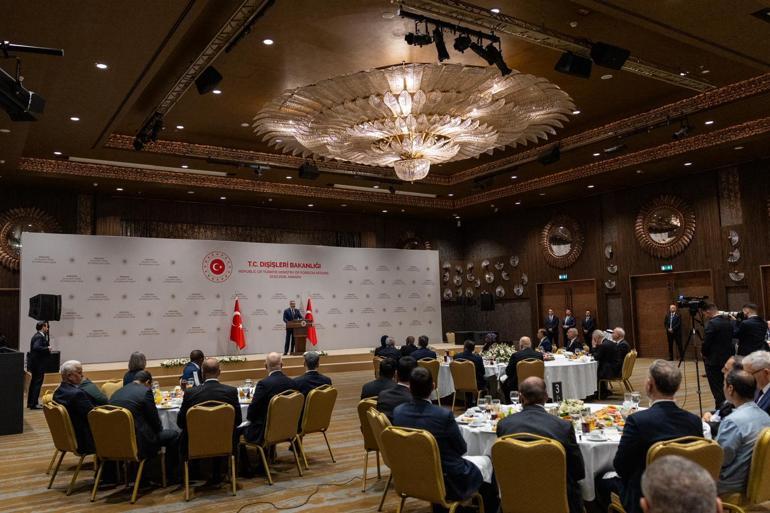 Bakan Fidan, büyükelçilerle iftar yemeğinde bir araya geldi