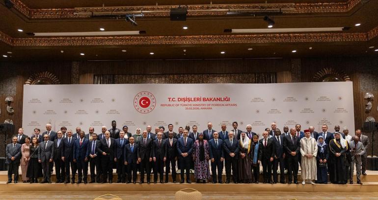 Bakan Fidan, büyükelçilerle iftar yemeğinde bir araya geldi