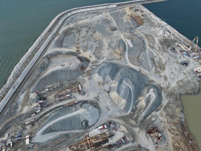 Karadenizde stratejik dönüşüm; lojistik limanda geri sayım