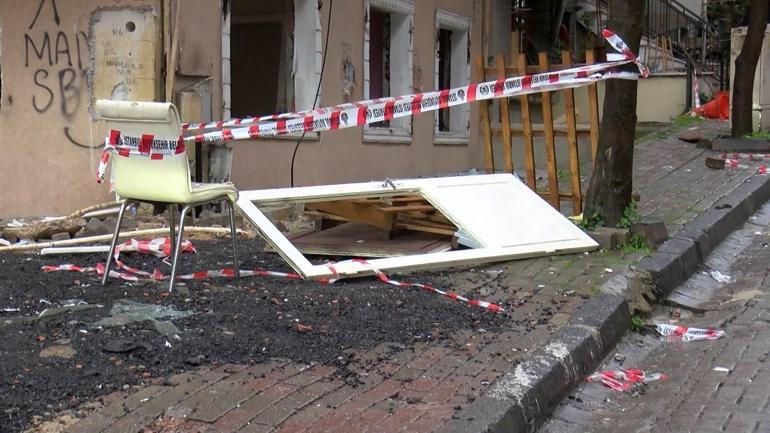 Güngörende çocuk, hurdacıların kapağını çaldığı rögara düştü