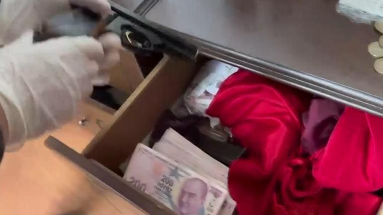 Maltepede uyuşturucu ticareti yapan 3 şüpheli yakalandı