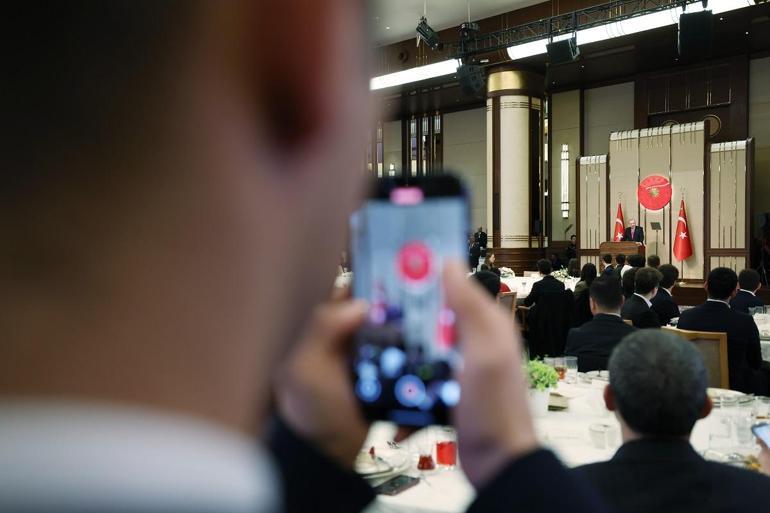 Cumhurbaşkanı Erdoğan: Hiç kimse kendi öz yurdunuzda, inancınızdan dolayı size parmak sallayamaz