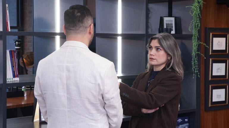 Yeşilayın Bağımsızlık Mektupları kitabı tanıtıldı: Karanlığın içinde ışık arayan insanmışım