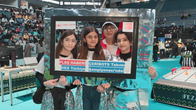 VEX Robotics Türkiye Şampiyonası başladı