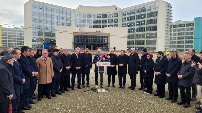 Bakan Uraloğlu: İran, Irak, Suriye, Lübnan ve Ürdün’e olan bütün uçuşları 2 Marta kadar iptal ettik