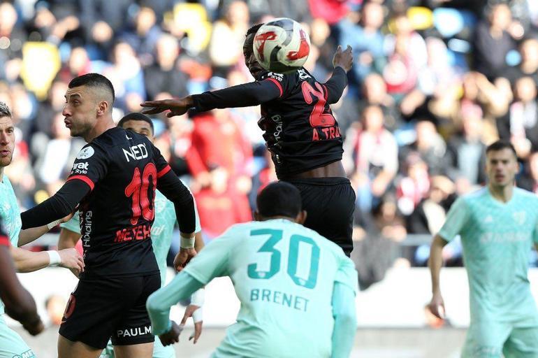 Natura Dünyası Gençlerbirliği- Zecorner Kayserispor: 0-0