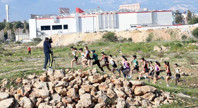 Besim Aybars Kulüpler Kros Süper Ligi final yarışları Antalyada gerçekleştirildi